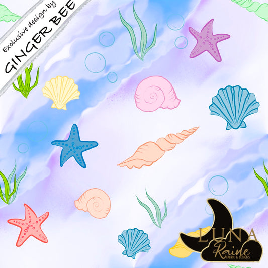 She Shells on Blue